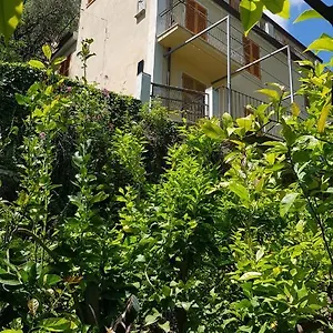 la-casa-dei-limoni.hotelitalianriviera.com/