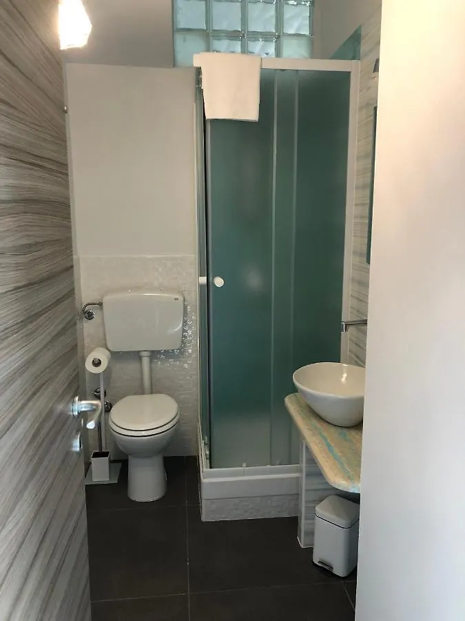 Beb Oasi Marina Bed & Breakfast Campofelice Di Roccella