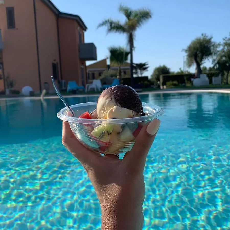 Beb Oasi Marina Bed & Breakfast Campofelice Di Roccella 2*,