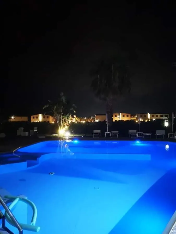 Beb Oasi Marina Bed & Breakfast Campofelice Di Roccella