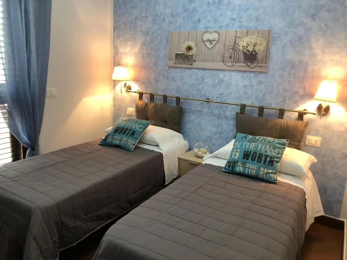 Beb Oasi Marina Bed & Breakfast Campofelice Di Roccella 2*,  Italy
