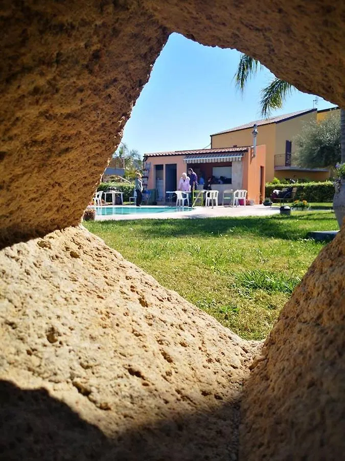 Beb Oasi Marina Bed & Breakfast Campofelice Di Roccella